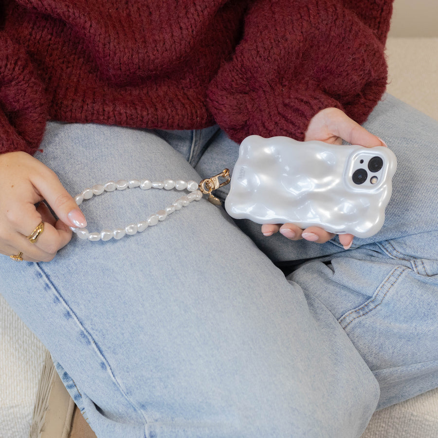 Bubbly case White with Cord - iPhone 16 Plus