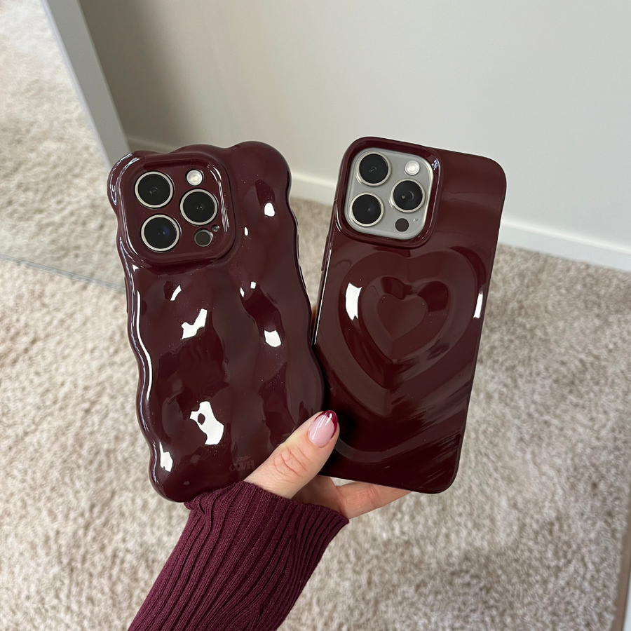 xoxo Wildhearts - Bubbly case Burgundy - iPhone 16